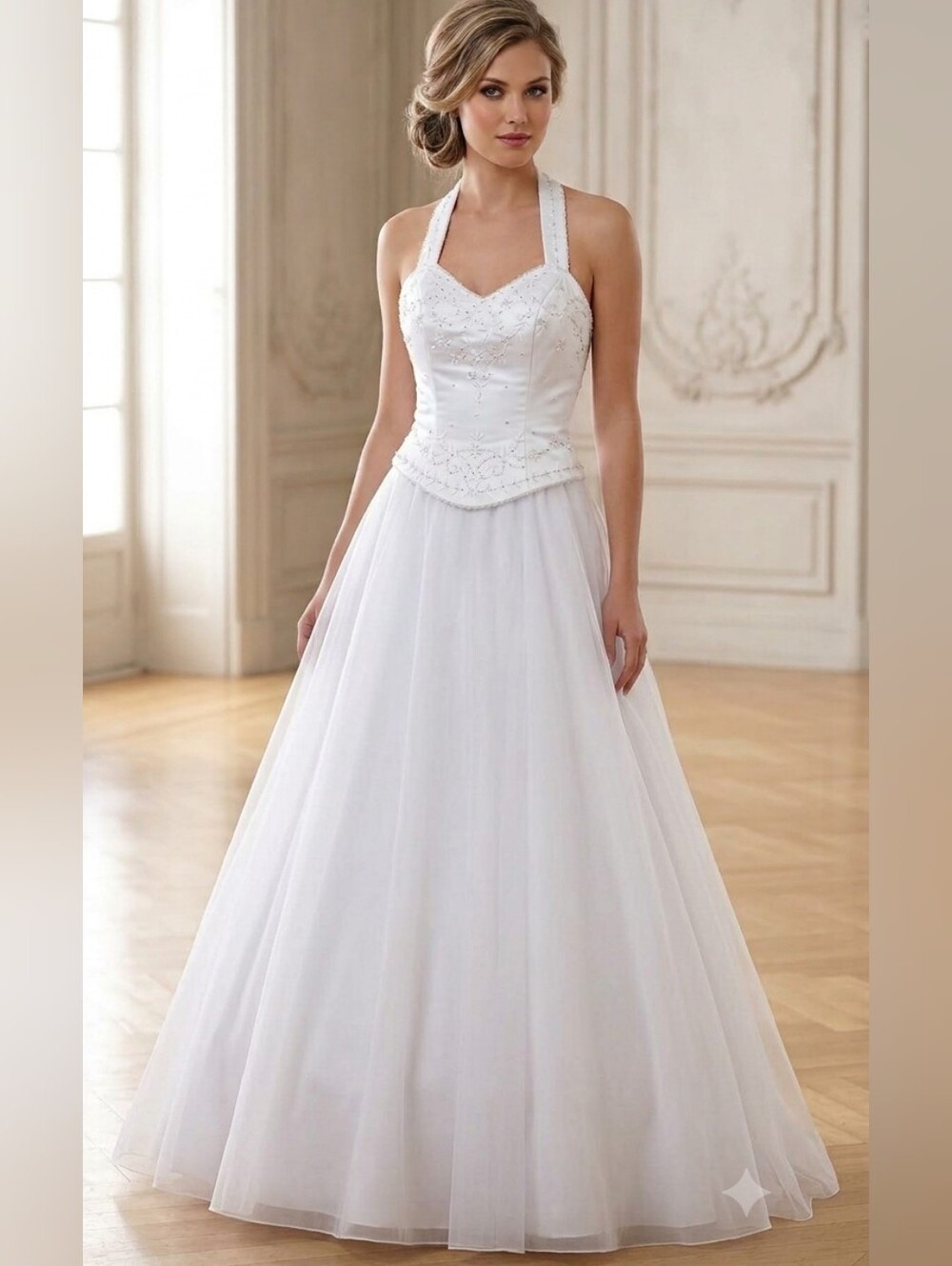 White Halter-Neck A-Line Bridal Dress Wedding Size XS
